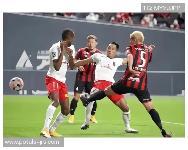 札幌冈萨迎战浦和红钻争夺联赛荣耀双方全力以赴展现实力